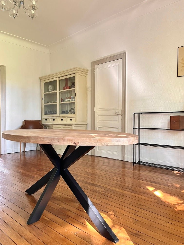 Table à Manger Ovale Bois de Manguier - Pied central Mikado - FOLLOS DESIGN