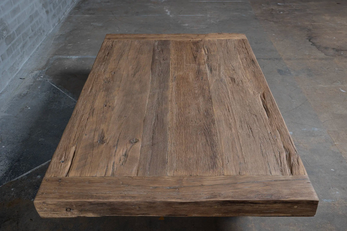 Table basse style ferme Storm en Chêne massif ancien - FOLLOS DESIGN