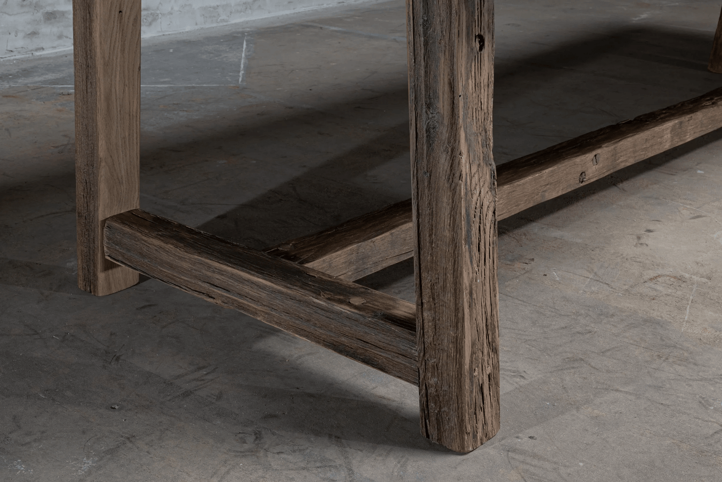 Table de Ferme Founder en Chêne massif ancien - FOLLOS DESIGN