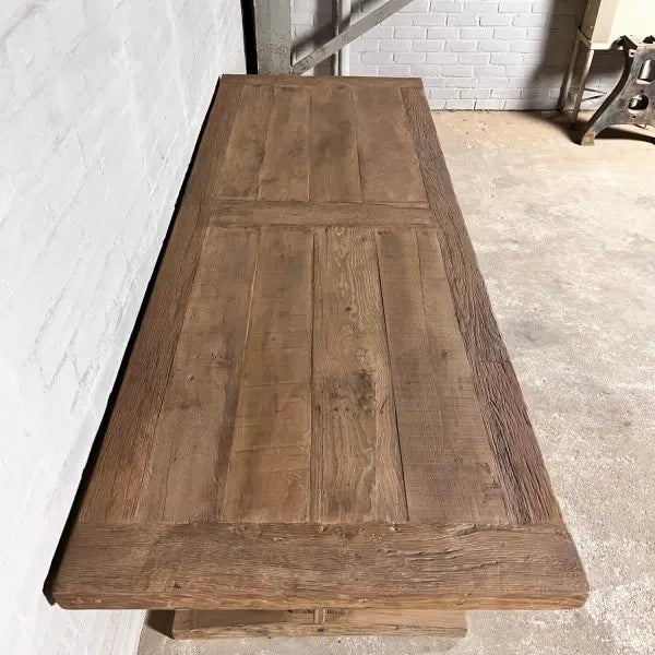 Table bois ancien sur mesure – table de ferme HED avec piètement design