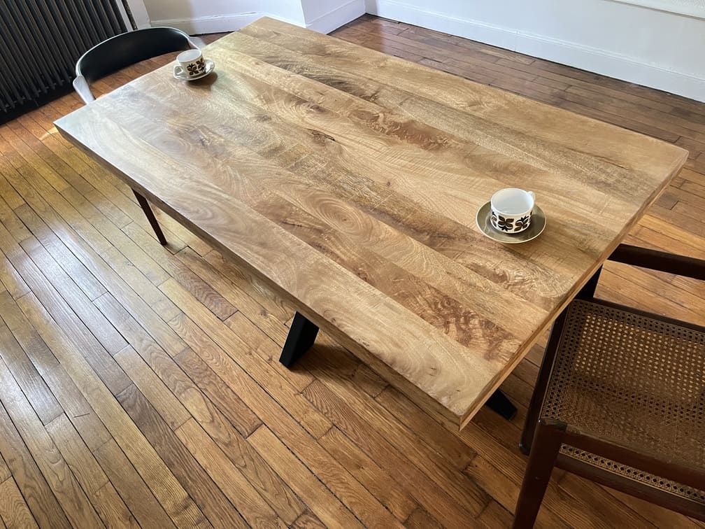 Table en Manguier Massif Naturel Rectangulaire - Pied Central Mikado - FOLLOS DESIGN