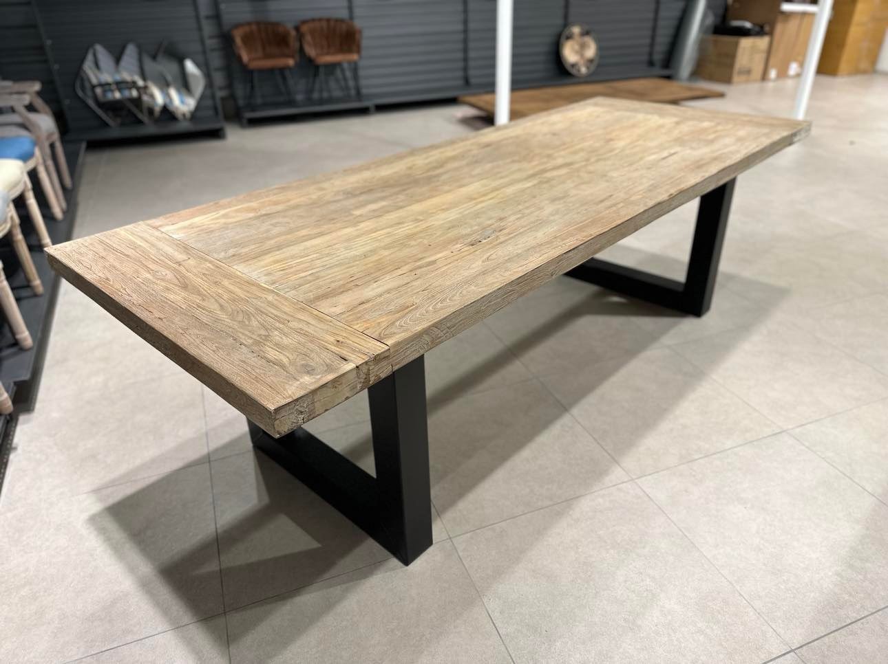 Table en teck blanchi Style Shabby Campagne - FOLLOS DESIGN