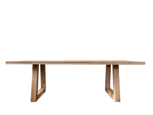 Table Triangle en Chêne Massif – Design Contemporain - FOLLOS DESIGN